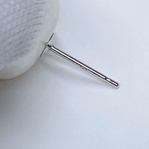 Saks Fifth Avenue Collection 14K White Gold Freshwater Button Pearl Stud Earring - Picture 8 of 9